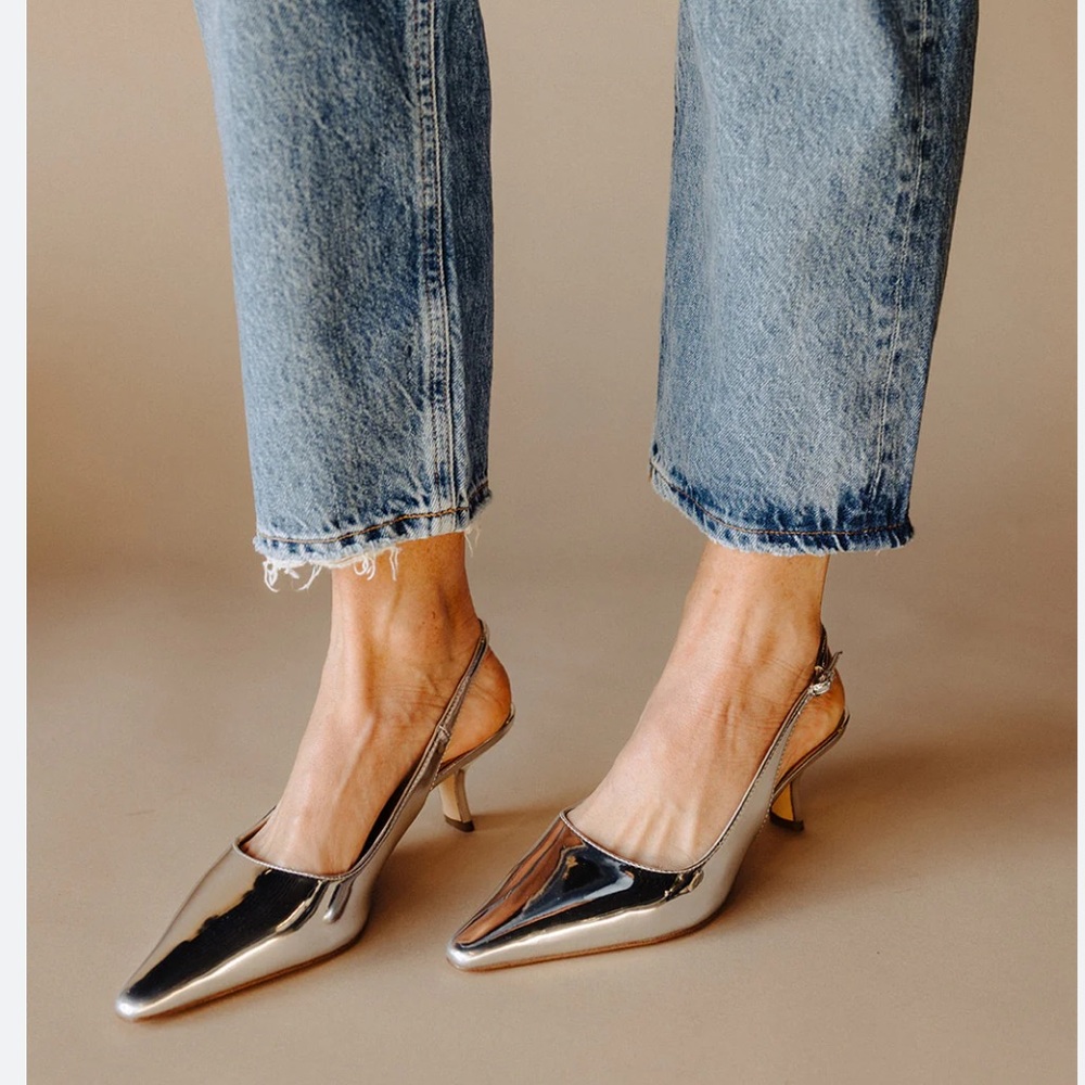 Sam Edelman Silver Bianka Sling Heel Size 9M Silver